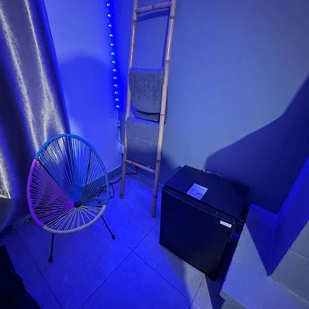 Love Room Avec Jacuzzi Proche Paris Et Roissy Cdg Persan Luaran gambar
